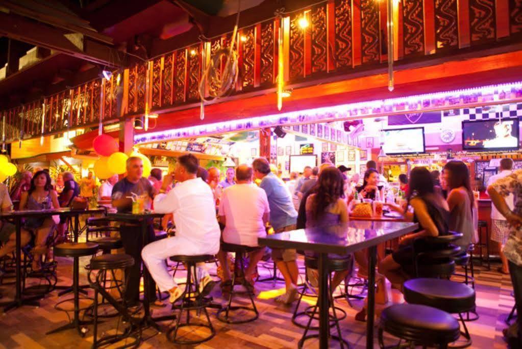 The Patong Center Hotel Phuket Exterior photo